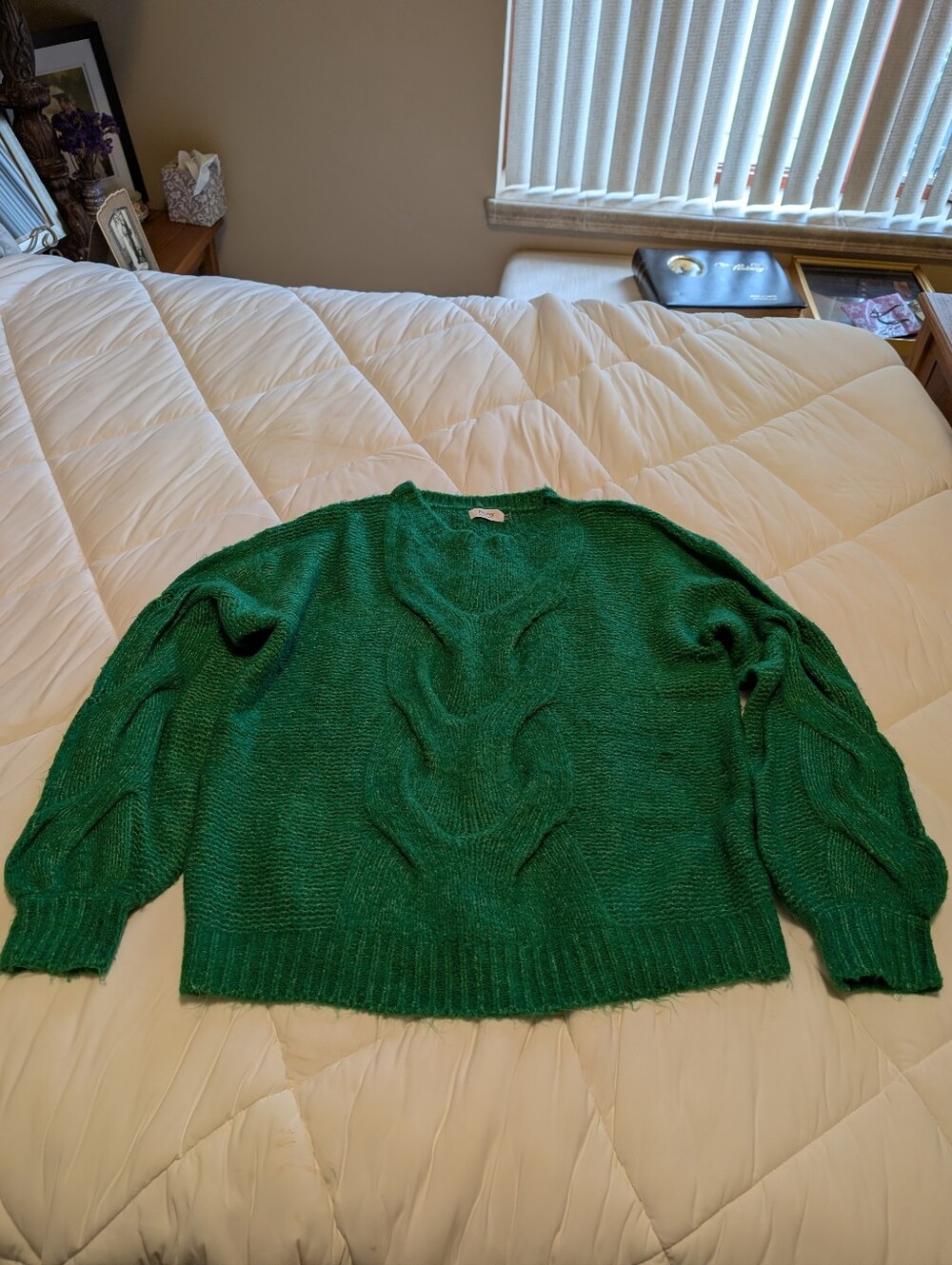 Bluivy Emerald Green Cable-Detail Scoop Neck Sweater